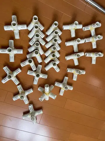 플라스틱 연결 부품 다수 세트