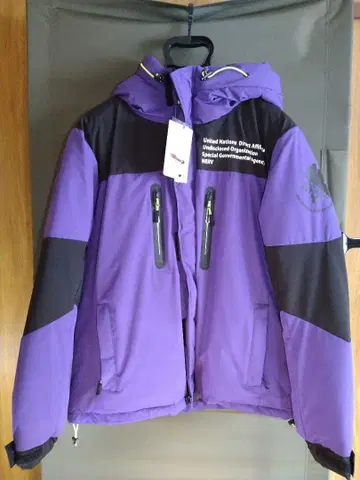 미사용 택 포함! EVANGELION 에반게리온 패딩 자켓 M 사이즈!