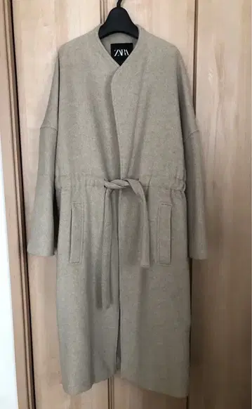 [ ZARA ] 노카라 가운 코트 내추럴 XS