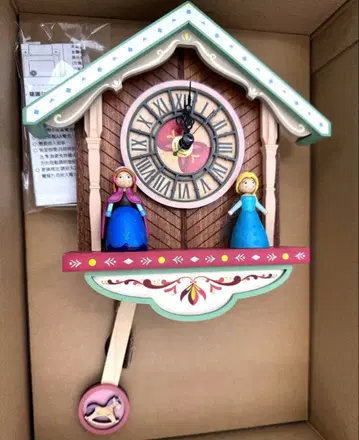 시계 홍콩 디즈니랜드 한정판 아나와 눈의 여왕 FROZEN