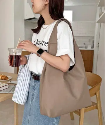 DISCOAT 쿠타리 라운드 토트백