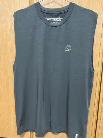 Critical Slide 탱크탑 M 사이즈