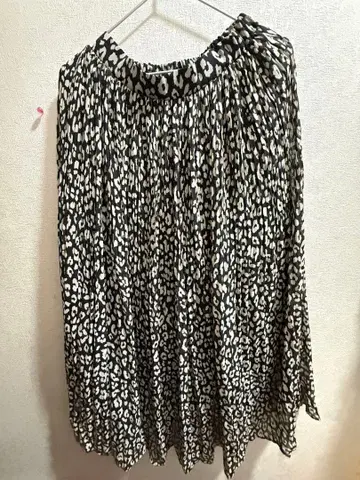 플리츠 롱 스커트 레오파드 무늬 M 허리밴딩 AZUL