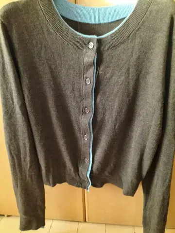 NOAHL 시즌 배색 니트 가디건 브라운 x 블루