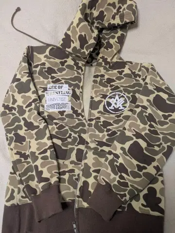 타나하시 히로시 [ ACE OF ] 후드티 (카모플라주 패턴) USED