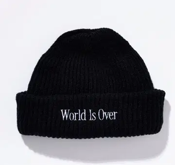 World Is Over 니트 캡 블랙
