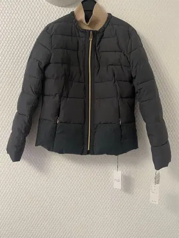 1 Bouchon 다운 자켓 Grandtable 니트 블랙 x 베이지