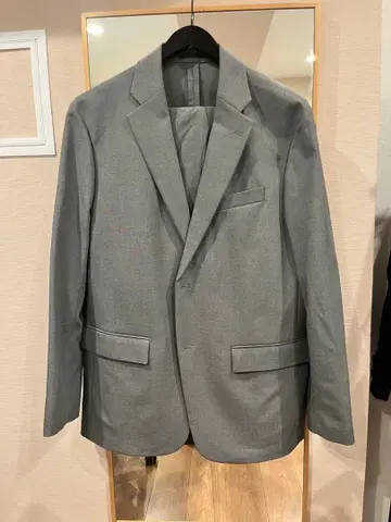 UNQLO 감동 자켓 & 팬츠 셋업