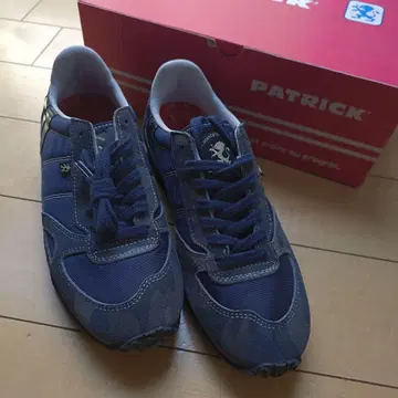 PATRICK 네이비 스니커즈