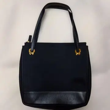 지금만 특별 가격 [ NINA RICCI ] 블랙 토트백