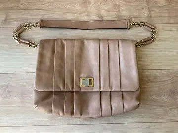 아냐 힌드마치 숄더백