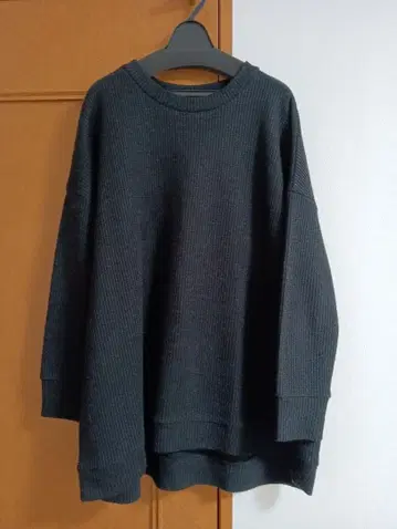 mizuiroind 미즈이로 인드 와플 소재 풀오버 블랙