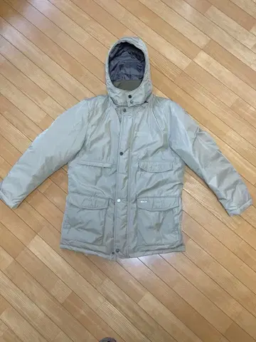 Crocodile 후드 부착 베이지 다운 자켓