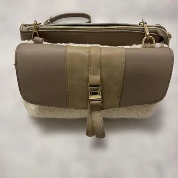 숄더백 겨울 새상품급