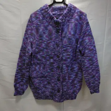 보라색 계열 니트 가디건 긴팔 버튼 포함