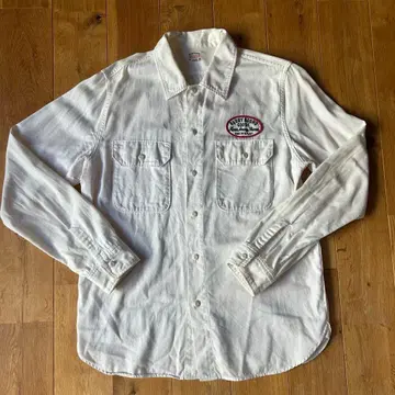 cootie 화이트 긴팔 셔츠 자수 로고 포함