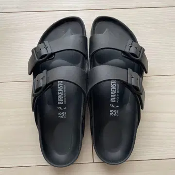 BIRKENSTOCK 블랙 샌들 38 24.5cm