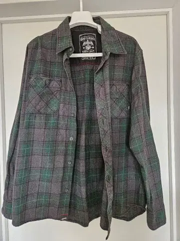 Vans 플란넬 셔츠 M 사이즈 그레이와 그린 체크