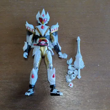 SH 피규아트 가면라이더 가브 킹킹폼