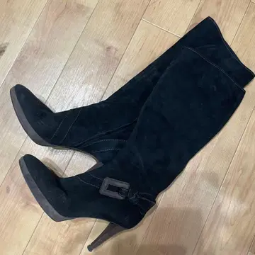 블랙 스웨이드 롱 부츠 세르지오로시