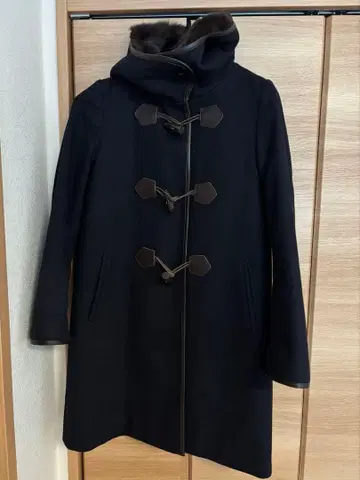 퍼 달린 더플 코트