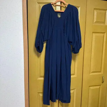 허그아워 린넨 원피스