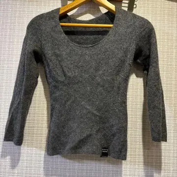 누완 캐시미어 실크 그레이 니트 2