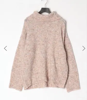 BEAMS HEART 베이지 계열 니트 스웨터