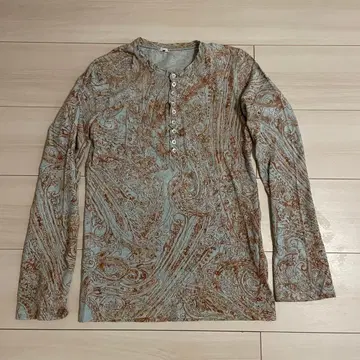 45R 페이즐리 T셔츠