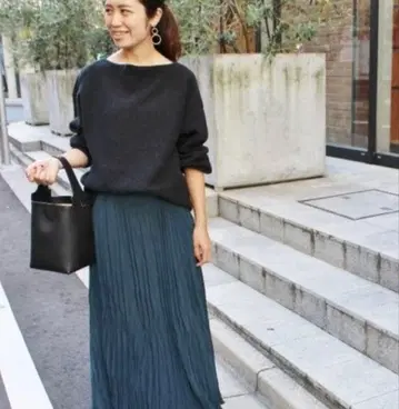 이에나 보트넥 풀오버 다크 그레이 프리 사이즈