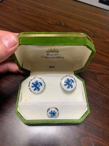 로얄 코펜하겐 파란 드래곤 커프스와 타이핀 세트