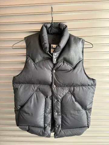 Rocky Mountain Featherbed 블랙 론 헤르만