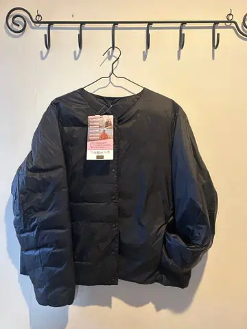 새상품 4L 블랙 다운 자켓 시마무라 프리미엄 다운