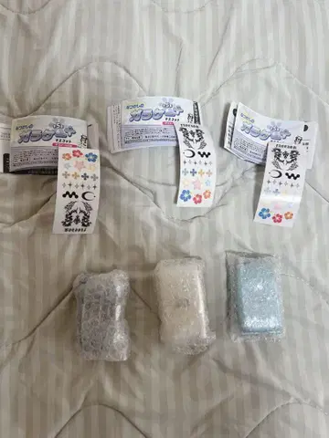 피처폰 가챠 3개 세트 블루 화이트 블랙