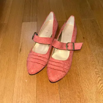 베네비스 스트랩 펌프스