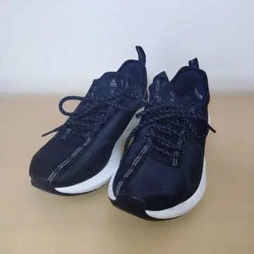 리복 스니커즈 24.5cm