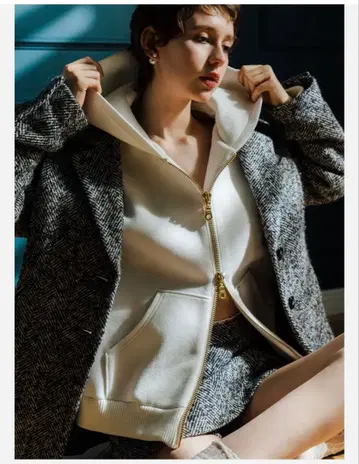 sheller 셰리에 BIG double zip hoodie 후디 골드