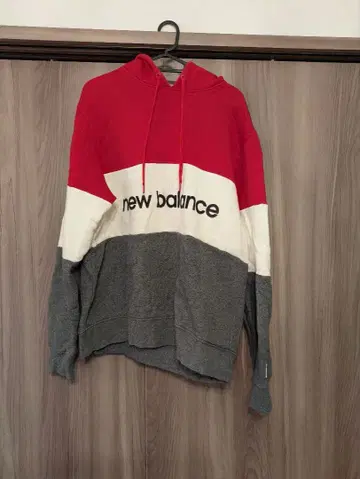 new balance 후드 부착 후드티 L 사이즈 레드/화이트/그레이