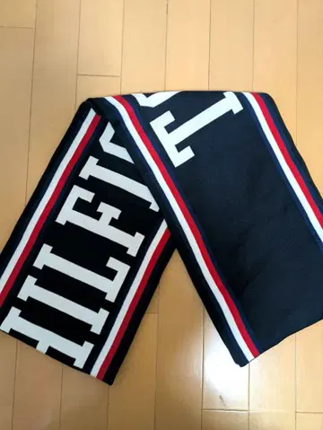 가격 인하 종료 새상품 타미힐피거 로고 머플러 블랙 프리 사이즈