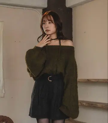 mideal 케이블 오프숄더 니트