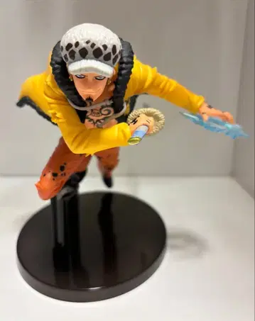 제일복권 원피스 스탬피드 E상 트라팔가 로 (박스 없음)