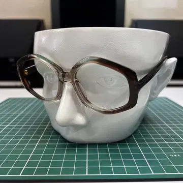 빈티지 RODENSTOCK magin 셀 프레임 안경 프레임