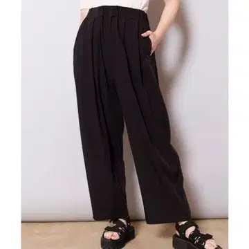 오즈모시스 코쿤 턱 팬츠