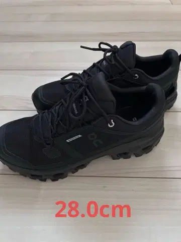 온 클라우드락 블랙 스니커즈