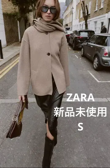 미사용 새상품 ZARA 울 숏 스카프 코트 베이지 S
