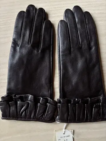 [ 미사용 ] et vous 다크 브라운 가죽 장갑 프릴 포함