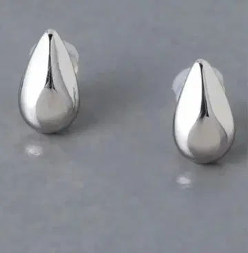 유나이티드 애로우즈 귀찌