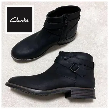 새상품급 클락스 카무진 가죽 숏부츠 사이드 지퍼 컴포트