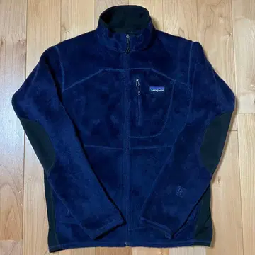 파타고니아 R2 자켓 2012년산 네이비 S사이즈