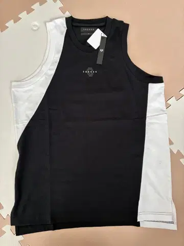 [ 새상품 미사용 ] cronos 탱크탑 블랙 M